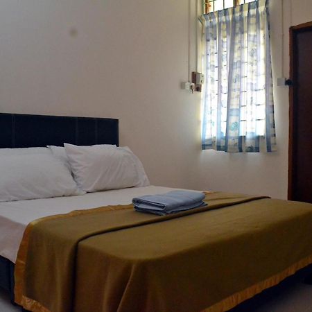 Homestay Kota Bharu, Telipot Luaran gambar