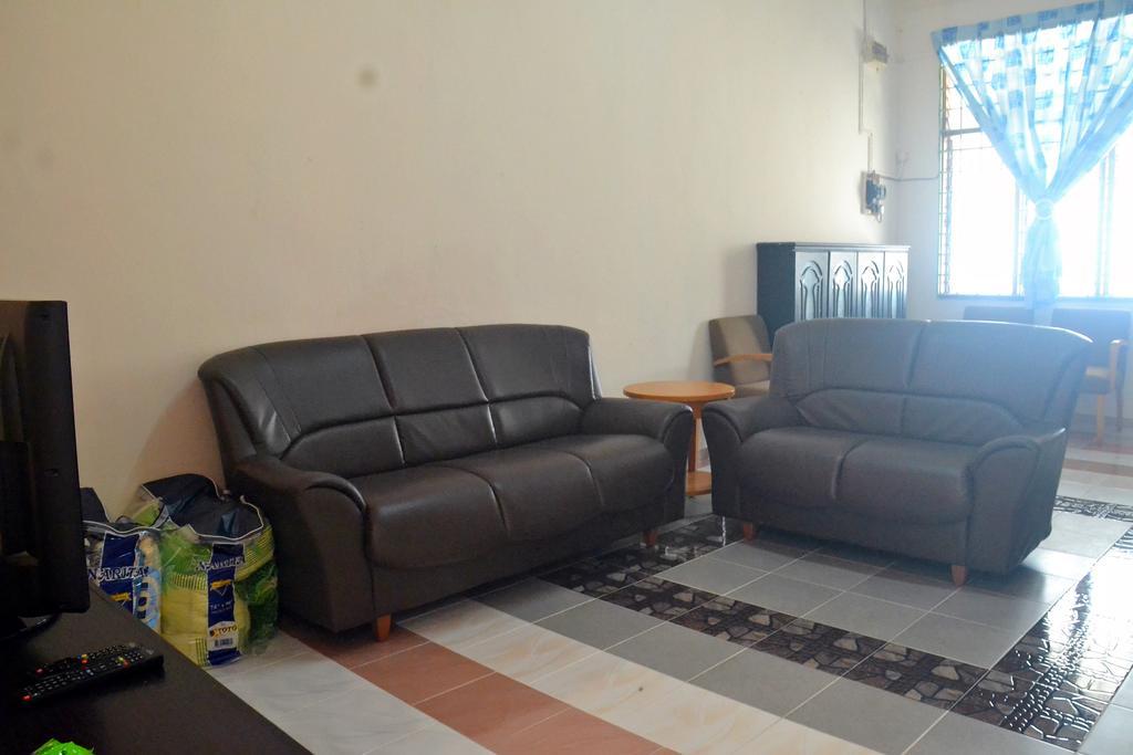 Homestay Kota Bharu, Telipot Luaran gambar
